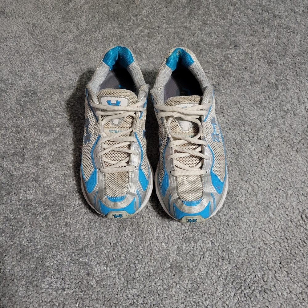 Under Armour Womens Sneakers